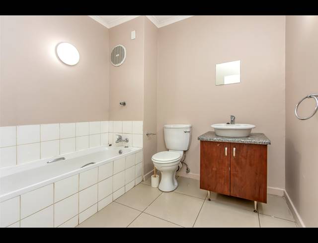 2 BEDROOM APARTMENT FOR SALE IN EVELEIGH